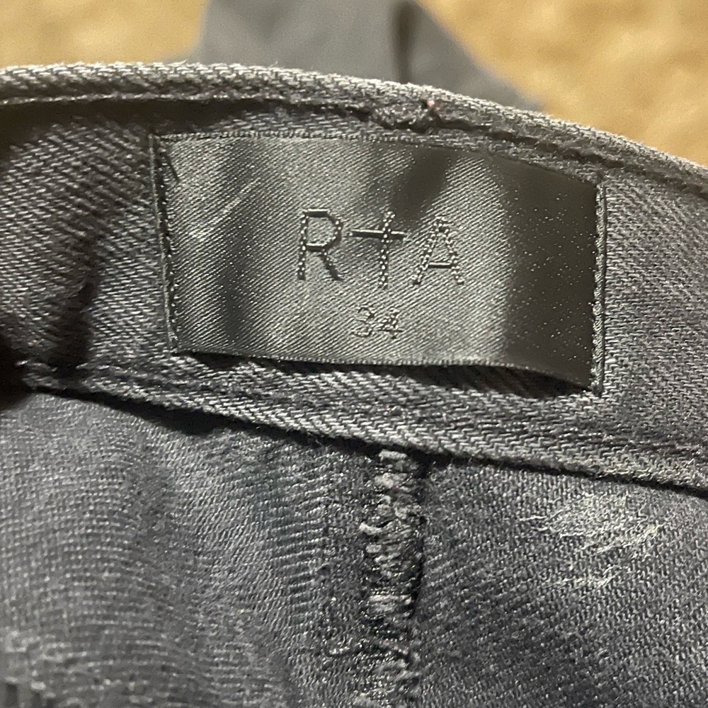I’m selling rta jeans